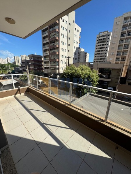 Apartamento para alugar com 2 quartos, 66m² - Foto 14
