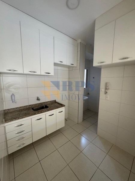 Apartamento para alugar com 2 quartos, 66m² - Foto 23