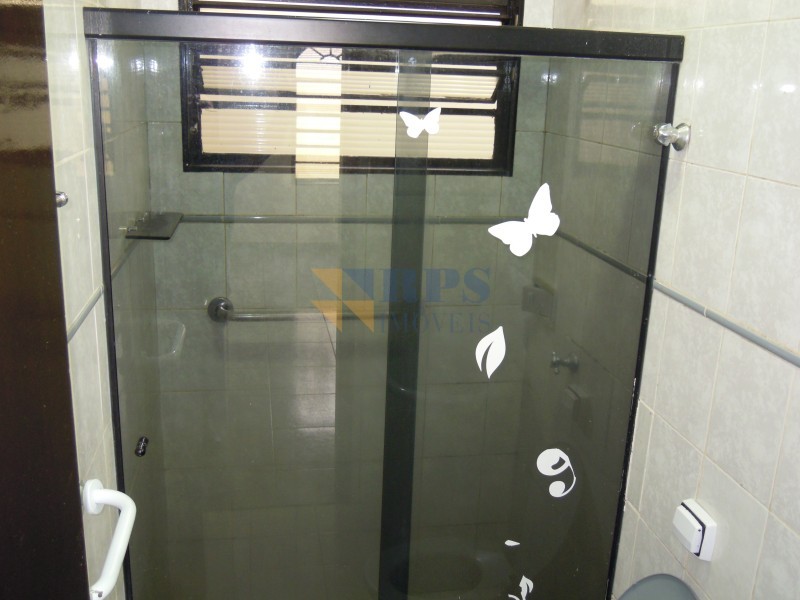 Casa para alugar com 2 quartos, 85m² - Foto 16