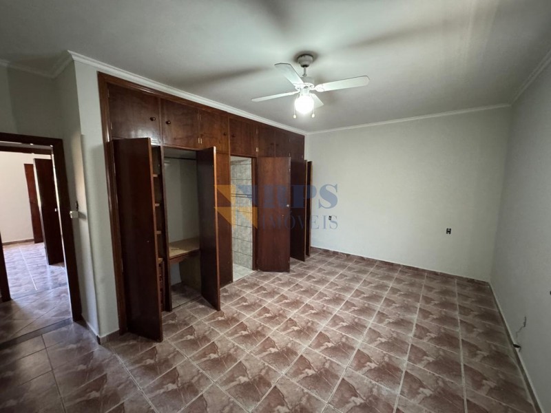Prédio Inteiro à venda com 5 quartos, 391m² - Foto 15