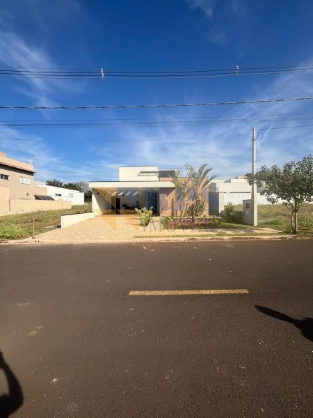 RPS Imóveis - Imobiliária em Ribeirão Preto - Grupo RPS - Gamol Construtora SP - Casa em Condomínio - BOSQUE DE SANTA TERESA - PORTA - Ribeirão Preto